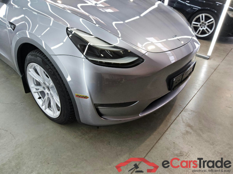TESLA Model Y Long Range Dual Motor AWD 5d 378kW #5