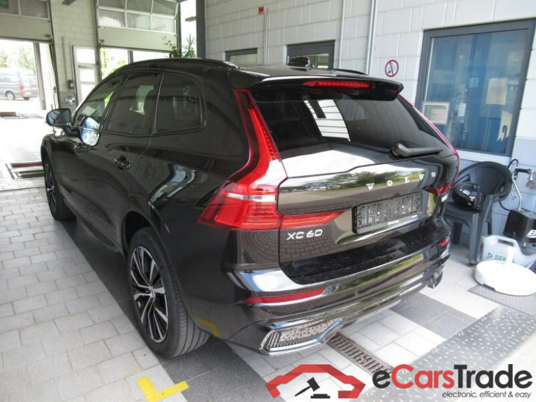 Volvo XC60 (03.2017->) DE - SUV5 B5 (Benzin) AWD EU6d, Ultra Dark Mild-Hybrid, (Facelift) 2023 - 2024 #4