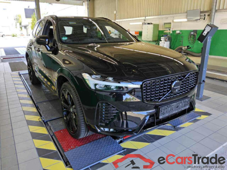 Volvo XC60 (03.2017->) DE - SUV5 B5 (Benzin) AWD EU6d, Plus Black Edition Mild-Hybrid, (Facelift) 2023 #2