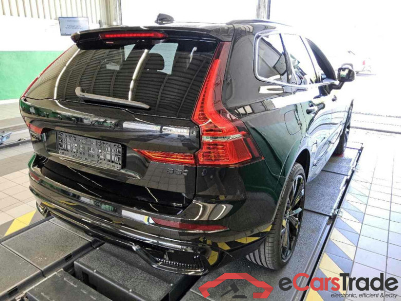 Volvo XC60 (03.2017->) DE - SUV5 B5 (Benzin) AWD EU6d, Plus Black Edition Mild-Hybrid, (Facelift) 2023 #3
