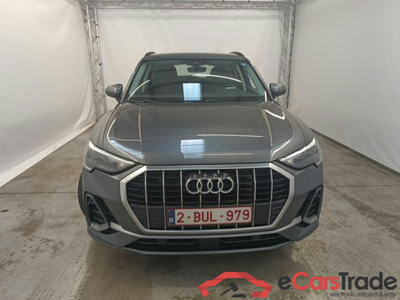 Audi Q3 45 TFSI e S tronic S Line 5d #5