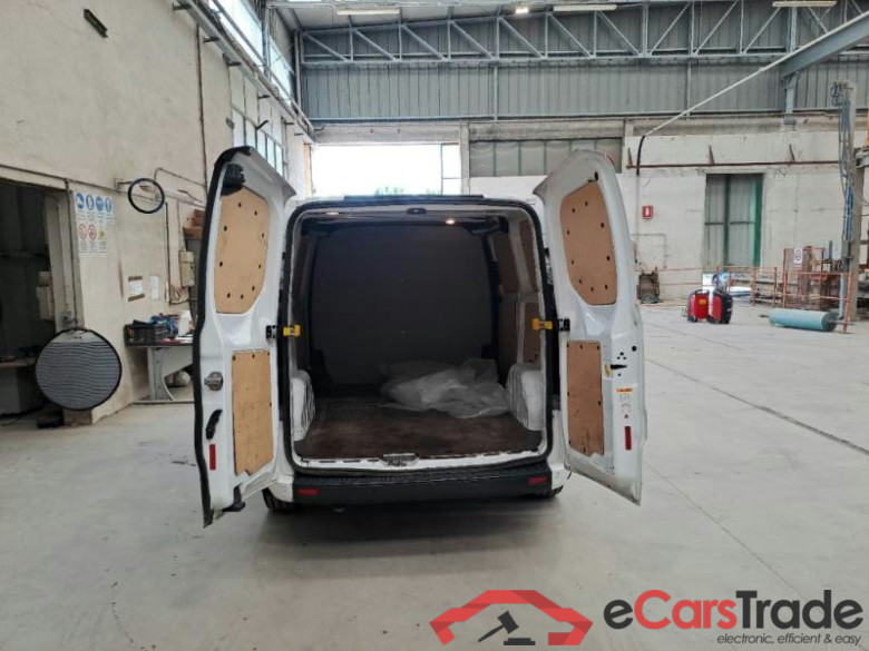 FORD TRANSIT CUSTOM / 2018 / 4P / FURGONE 340 L1H1 TREND 2.0 ECOBLUE 130 CV #5