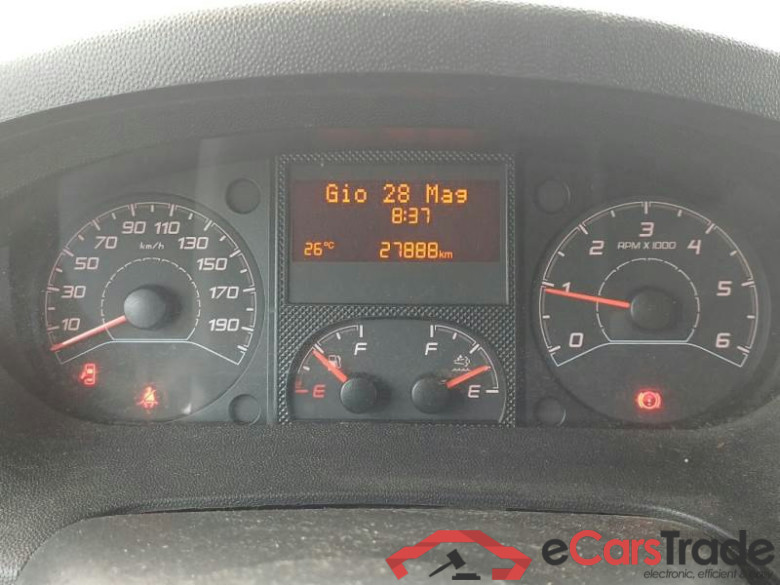 PEUGEOT BOXER / 2014 / 4P / FURGONE 333 L2H2 2.2 BLUEHDI 140CV SeS #4