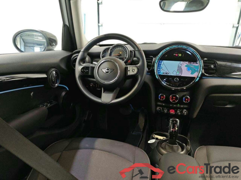 Mini 5-deurs 1.5 Cooper Camden #3