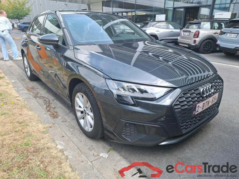 AUDI A3 1.0 30 TFSI 81KW ATTRACTION #2