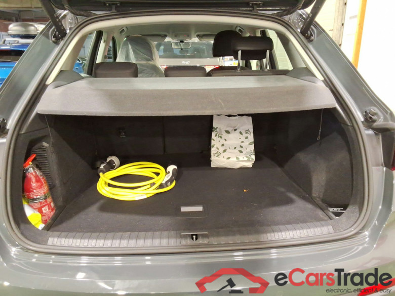 AUDI Q3 1.4 45 TFSI E S TRONIC #3