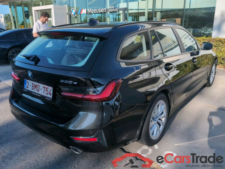 BMW 3 SERIES TOURING 2.0 330E (215KW) TOURING #4