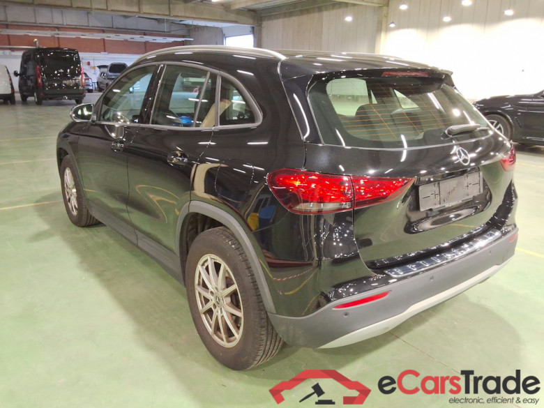 MERCEDES-BENZ CLASS GLA DIESEL (H247) GLA 180 d Business Solution #2
