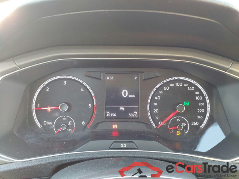 VOLKSWAGEN T-Roc / 2017 / 5P / todoterreno Advance 2.0 TDI 110kW (150CV) DSG (AC2) #4