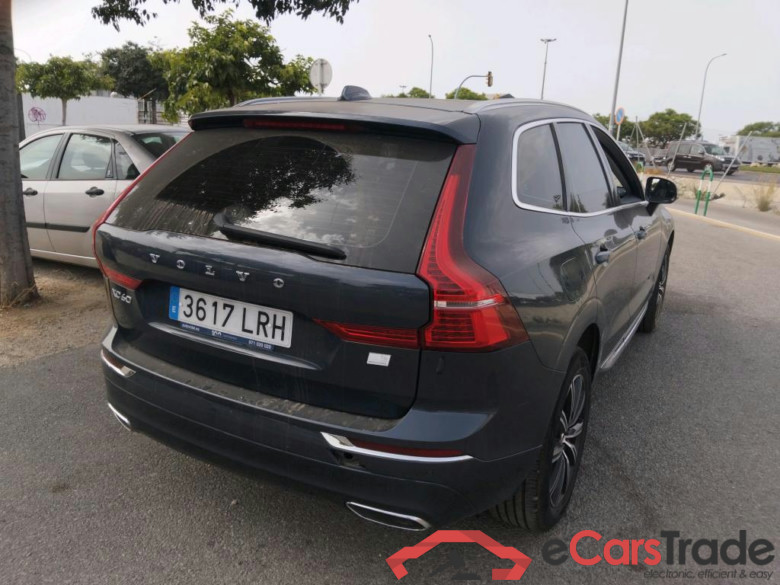 VOLVO XC60 / 2017 / 5P / todoterreno 2.0 T6 AWD Recharge Inscription Auto #2