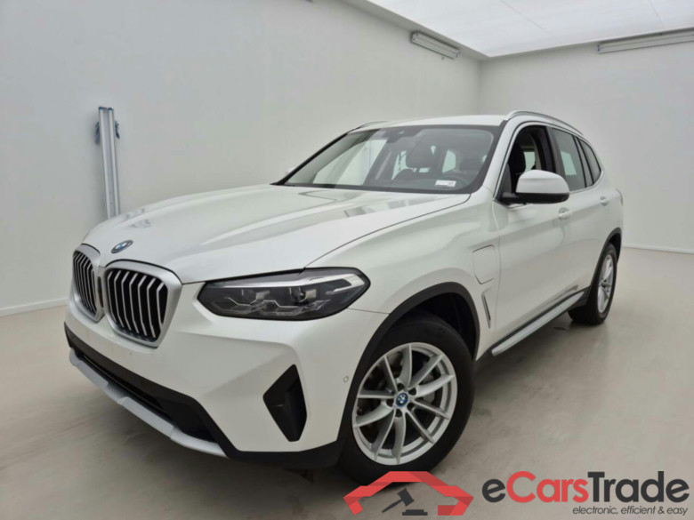 BMW X3 2.0 XDRIVE30E AT