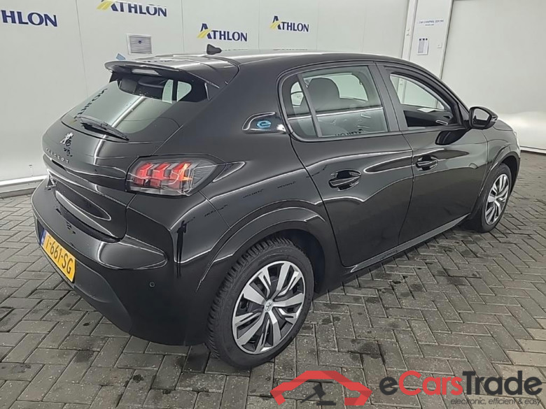 PEUGEOT e-208 Active Pack 50kWh 136 5D #3