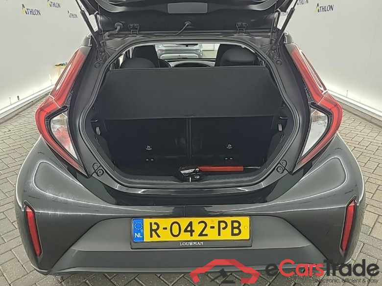 TOYOTA Aygo X 1.0 VVT-I MT play 5D 53kW #5