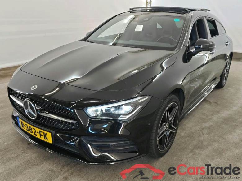Mercedes-Benz CLA Shooting Brake CLA 250 e DCT Bus. Sol. AMG Limited 5d #1