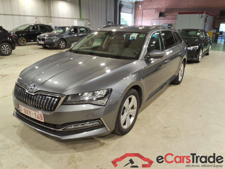SKODA SUPERB COMBI 1.4 TSI PHEV 160KW DSG6 CLEVER #1