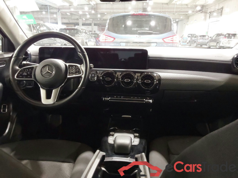 MERCEDES-BENZ A-CLASS LIMOUSINE 2.0 A 180 D BUSINESS SOLUTION DCT #6