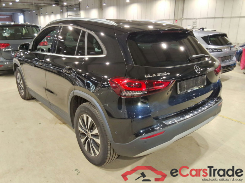 MERCEDES-BENZ GLA 1.3 GLA 250 E DCT BUSINESS SOLUTION #2