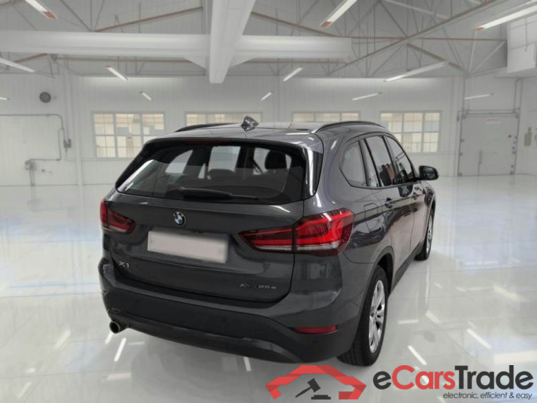 BMW X1 / 2019 / 5P / SUV XDRIVE 25E BUSINESS ADVANTAGE AUTOMATICO #2