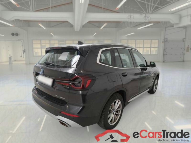 BMW X3 / 2021 / 5P / SUV XDRIVE 30E #2