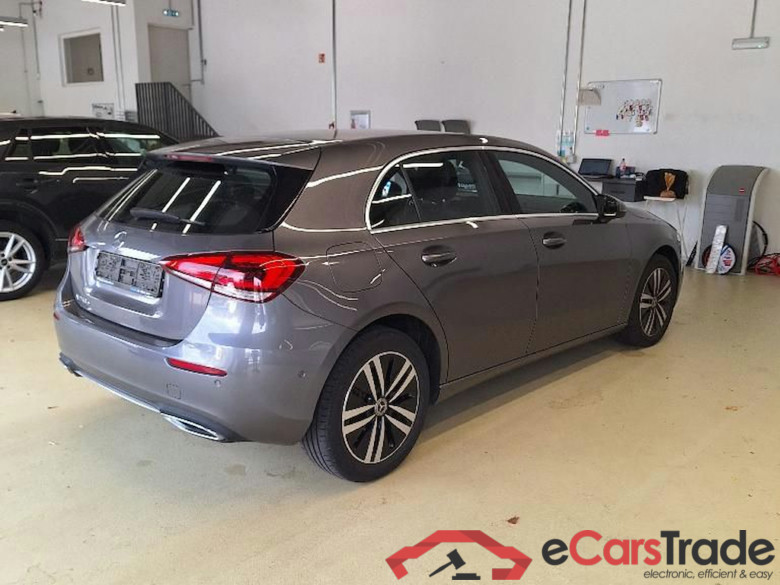 Mercedes A 250e Plug-In Hybrid Progressive Aut. LED Ambient Widescreen Navi Sport-Leather KeylessGo Camera Klima PDC ... #3