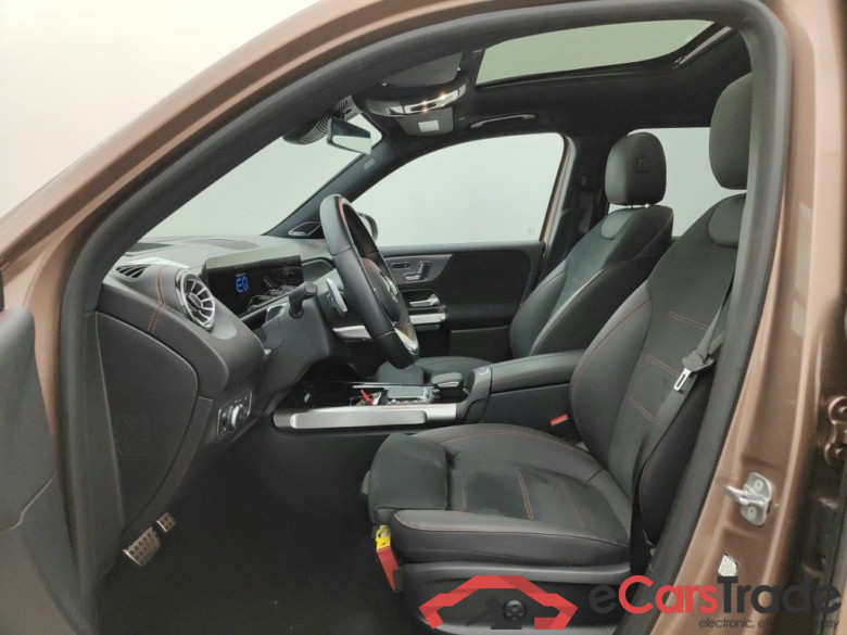 Mercedes-Benz EQB EQB 250+ AMG Line 5d #3