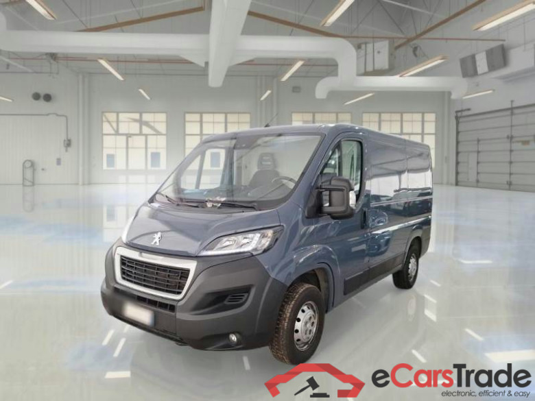 PEUGEOT BOXER / 2014 / 4P / FURGONE 330 L1H1 2.2 BLUEHDI 120CV SeS