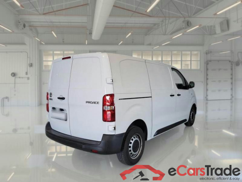 TOYOTA PROACE / 2016 / 5P / FURGONE 2.0D 122CV SeSMT L1 D 14Q ACTIVE #2