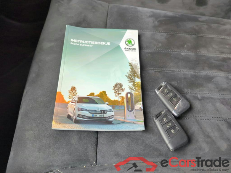 SKODA Superb 115 kW #6