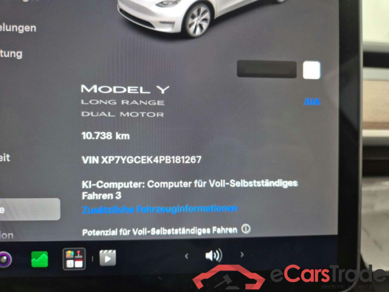 Tesla Model Y 75KWH Long Range AWD Autopilot #6