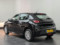 preview Peugeot 208 #3