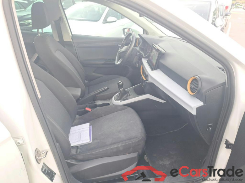 SEAT Arona / 2021 / 5P / todoterreno 1.0 TSI 81kW (110CV) Style Plus (AC) #6