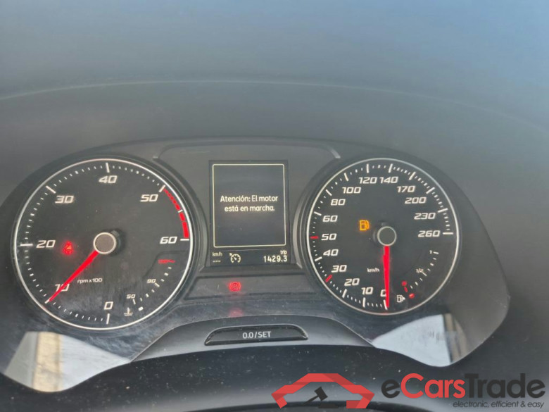 SEAT Ateca / 2016 / 5P / todoterreno 2.0 TDI 85kW (115CV) St&Sp Reference #4