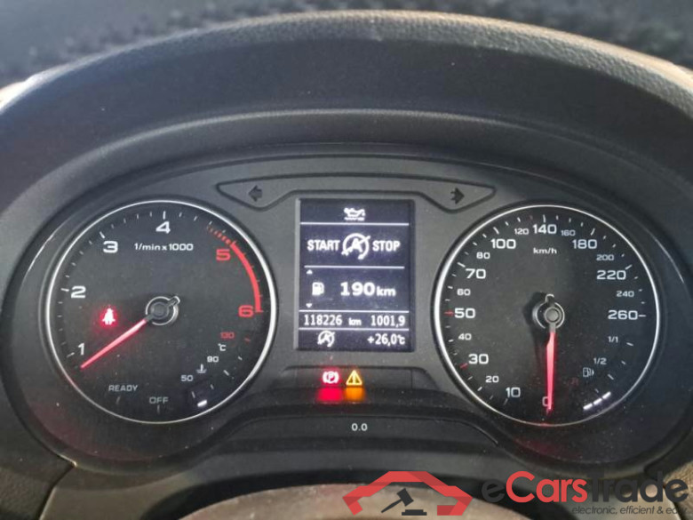 AUDI A3 / 2016 / 5P / BERLINA 30 TDI BUSINESS S.BACK #4