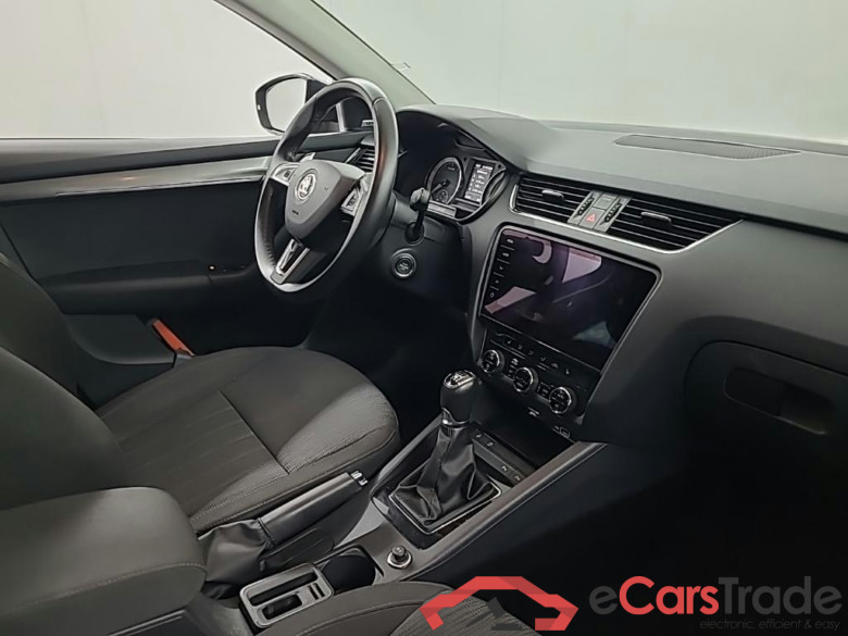 SKODA Octavia Combi 1.0 TSI Greentech Style Business 5D 85kW uitlopend #6