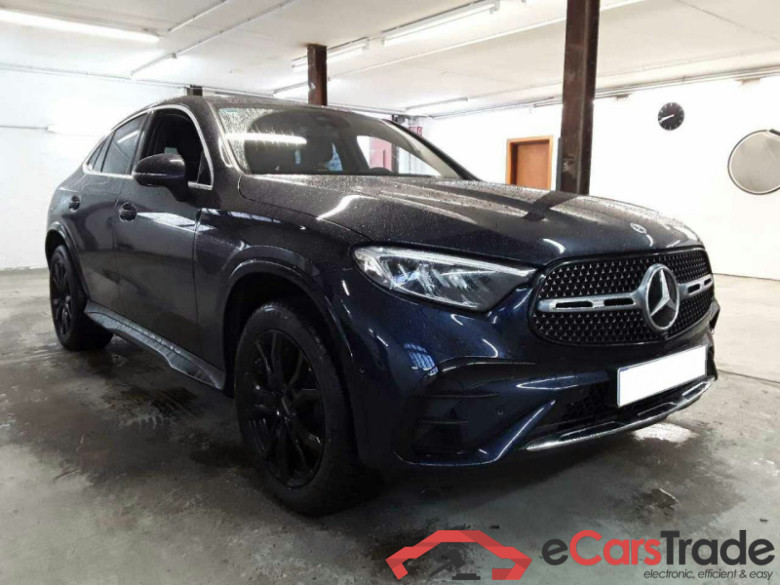 Mercedes-Benz GLC 300e Coupe 