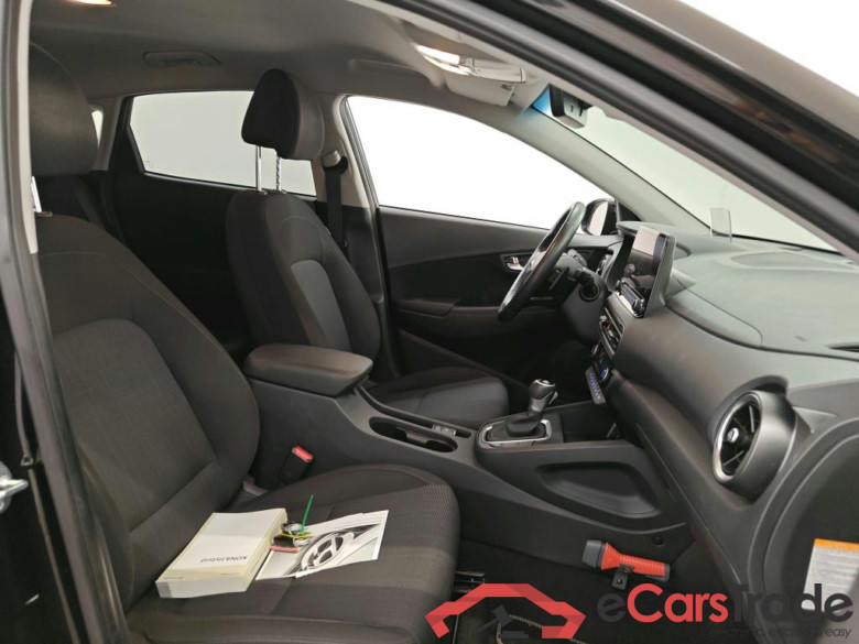 Hyundai KONA 1.6 GDI HEV Fashion 5d #3