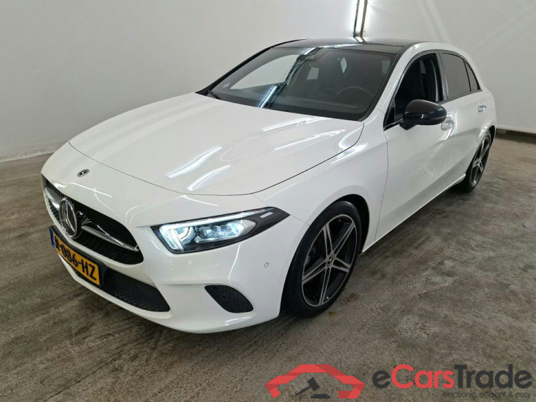Mercedes-Benz A-Klasse A 200 DCT Luxury Line + Pano + Premium Pack