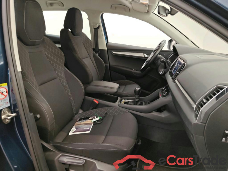 Skoda Karoq 1.0 TSI Greentech Business Edition 5d #3