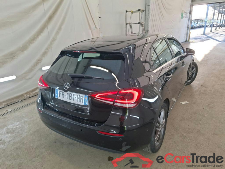 MERCEDES-BENZ Classe A Compact / 2018 / 5P / Berline A 180 d Business Line #3