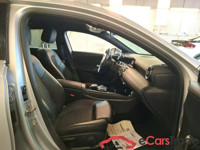 Mercedes A 250e Limo Plug-In Hybrid Aut. LED Widescreen Navi 1/2 Sport-Leather KeylessGo Camera Klima PDC ... #4