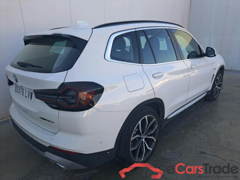 BMW X3 / 2021 / 5P / todoterreno xDrive30e #2