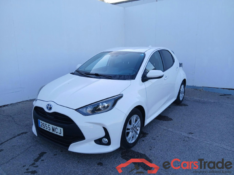 TOYOTA Yaris 1.5 120H Business Plus #1