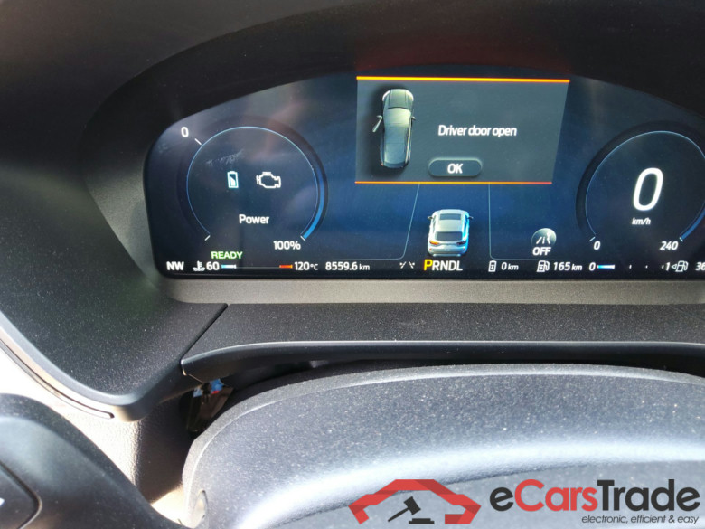 FORD Kuga 2.5 PHEV 243cv Automatico WT gancho St Line X(Pano-Roof + Winterpack + Tow bar) #4