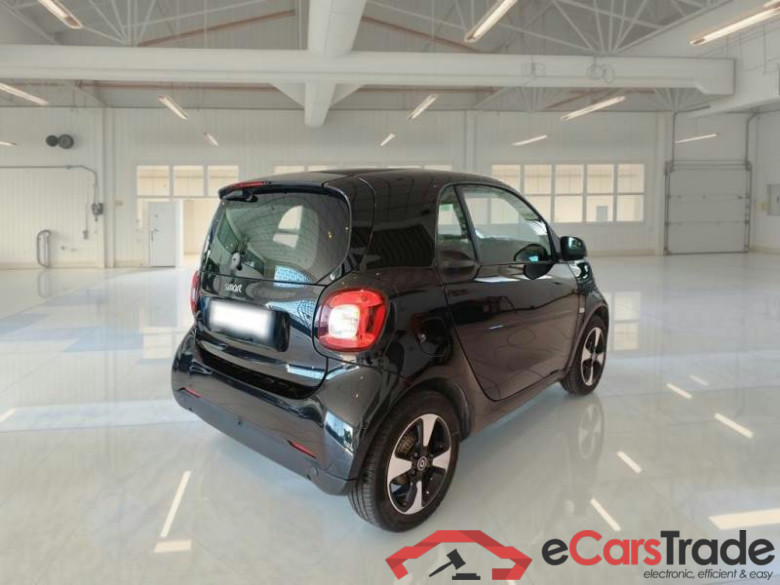 SMART FORTWO COUPÈ / 2019 / 3P / COUPE EQ 60KW PASSION #2