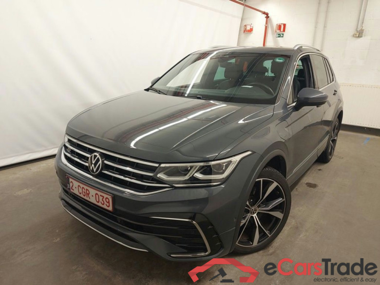 Volkswagen Tiguan 1.4 eHybrid DSG Platinum 5d #1