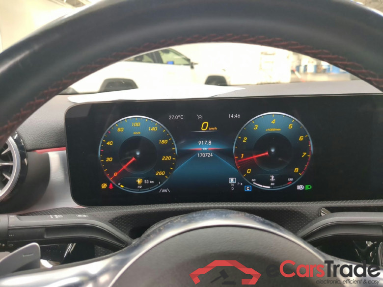 MERCEDES-BENZ Classe A Berline / 2018 / 4P / Berline A 200 AMG Line 7G-DCT #6