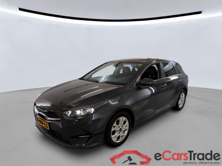 KIA CEE D 117 kW #1