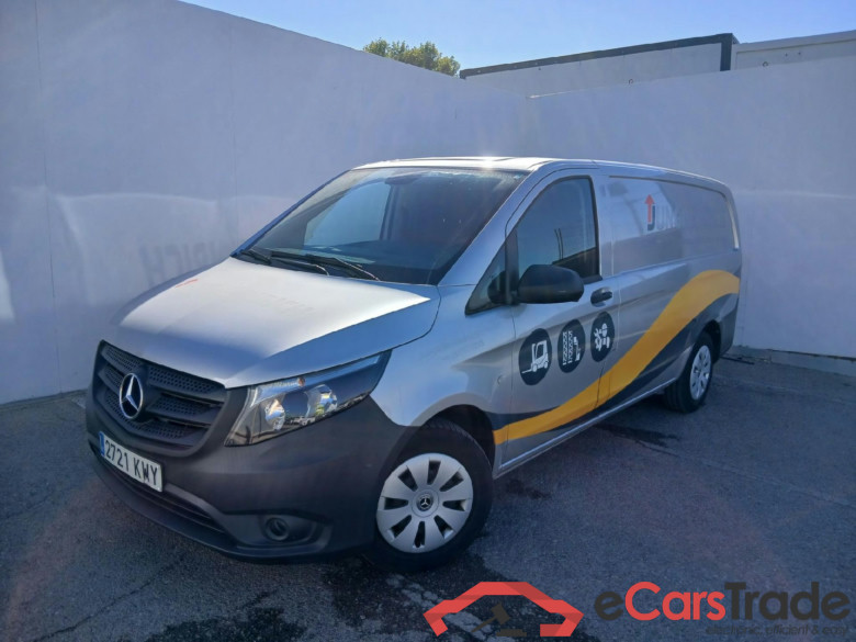 MERCEDES-BENZ Vito / 2014 / 4P / furgón 111 CDI Larga #1