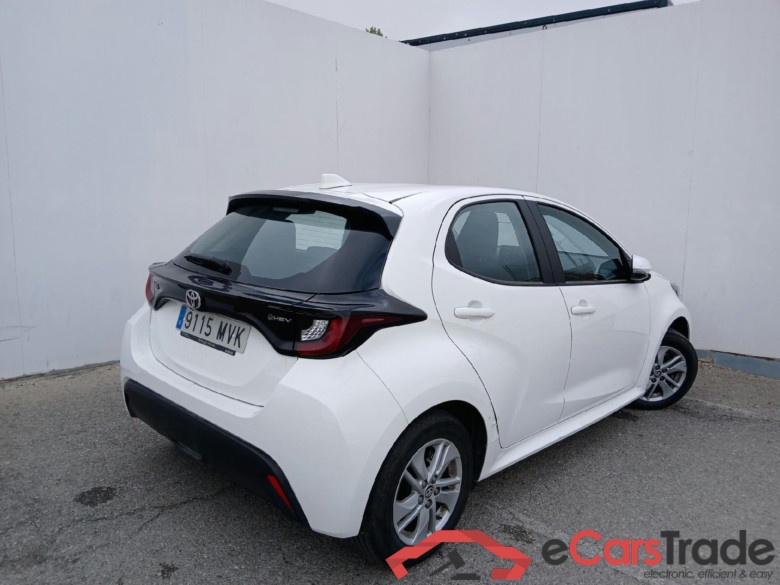TOYOTA YARIS 1.5 120H Business Plus #2