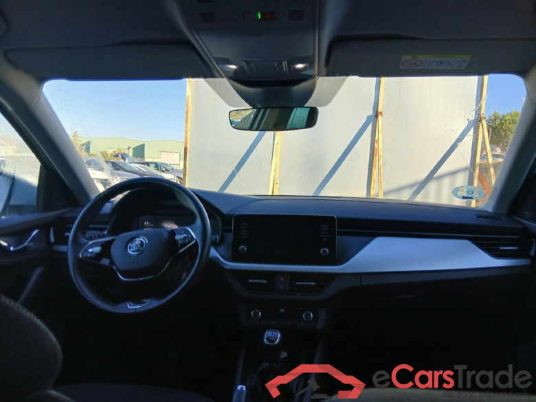 SKODA Scala / 2019 / 5P / berlina con portón 1.0 TSI 81KW (110 CV) Ambition #3
